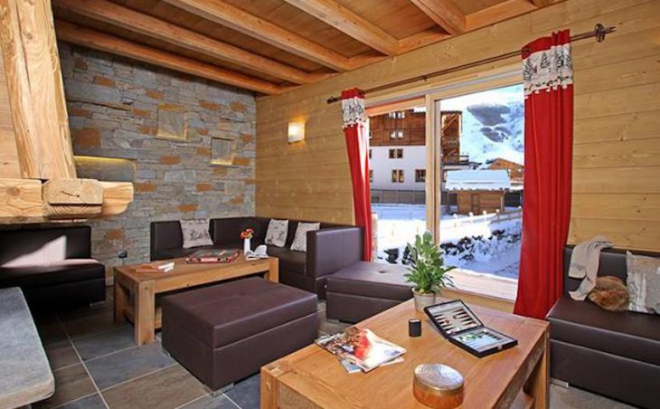 Chalet Le Loup Lodge in Les Deux-Alpes , France image 8 